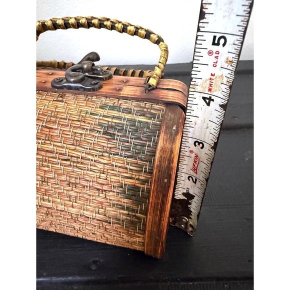Vintage Woven Bamboo Wood Trinket Box Handbag Barrel Mini Purse Natural Brown - Picture 6 of 7